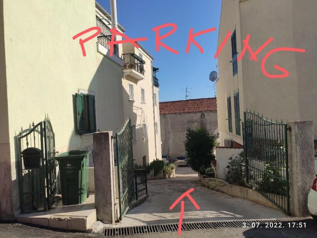 Sibenik Apartment エクステリア 写真